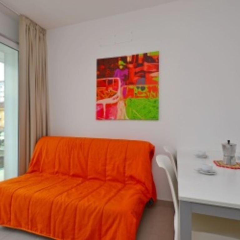 Spacious stay for families and friends - Apartment - 16