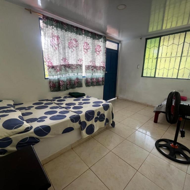 El Trapiche hospedaje y restaurante - Habitación Doble con balcón - 1 o 2 camas - 5
