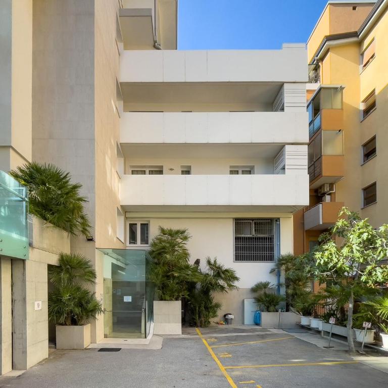 Inviting seven guests apartment near the beach - Appartamento - 16