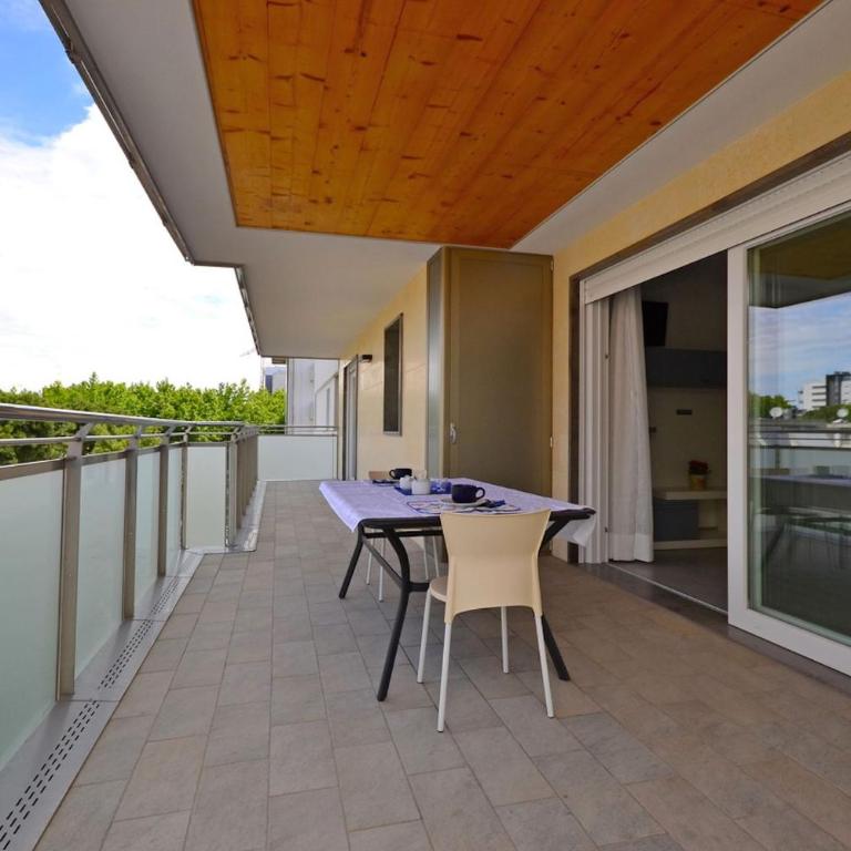 Seaside flat with spacious balcony - Appartamento - 6