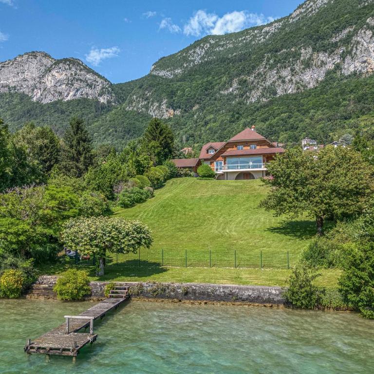 Villa Richardière - Accès privé au lac et piscine - Villa - 34