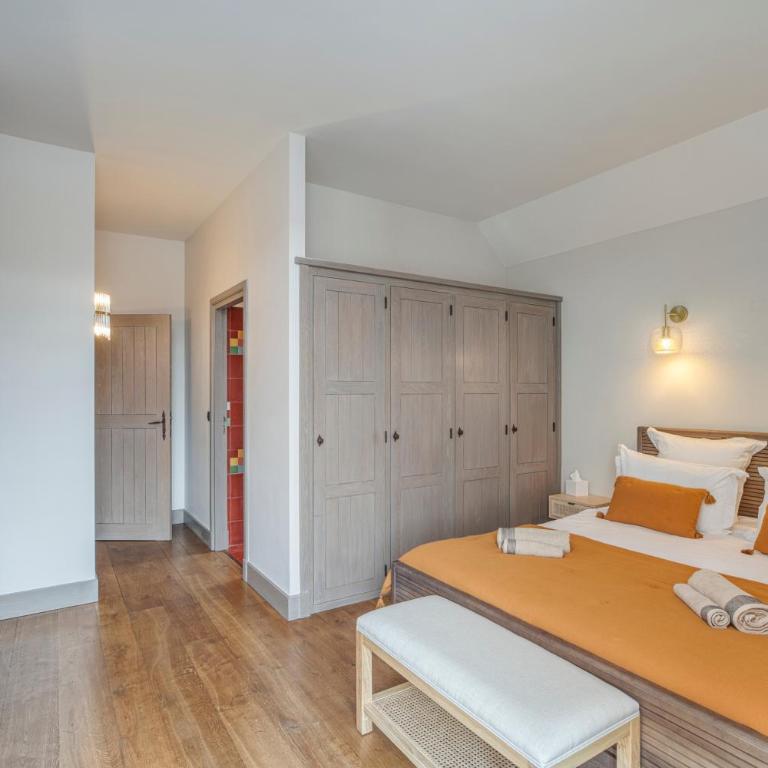 Villa Richardière - Accès privé au lac et piscine - Villa - 35