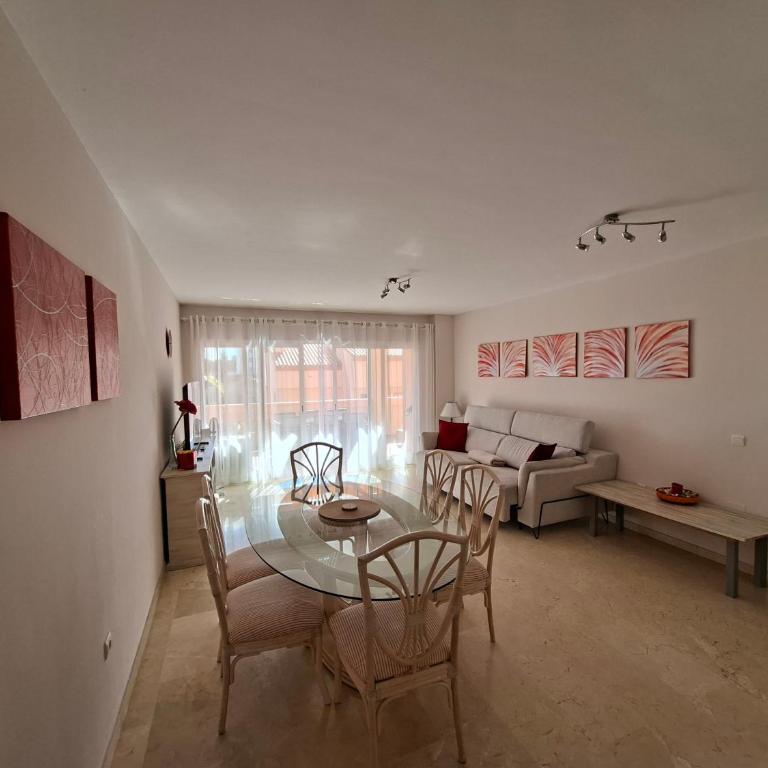 Luxurious Apartment 2 Bedroom 2 Bathroom Near Beach - Apartamento de 2 dormitorios - 10