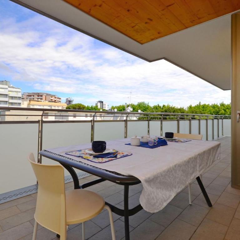 Modern apartment near the beach - Apartment - 21