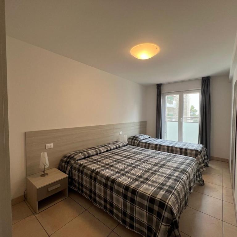 Modern apartment near the beach - Apartment - 24