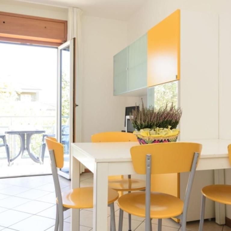 Bright flat on the beachfront - Appartamento - 7