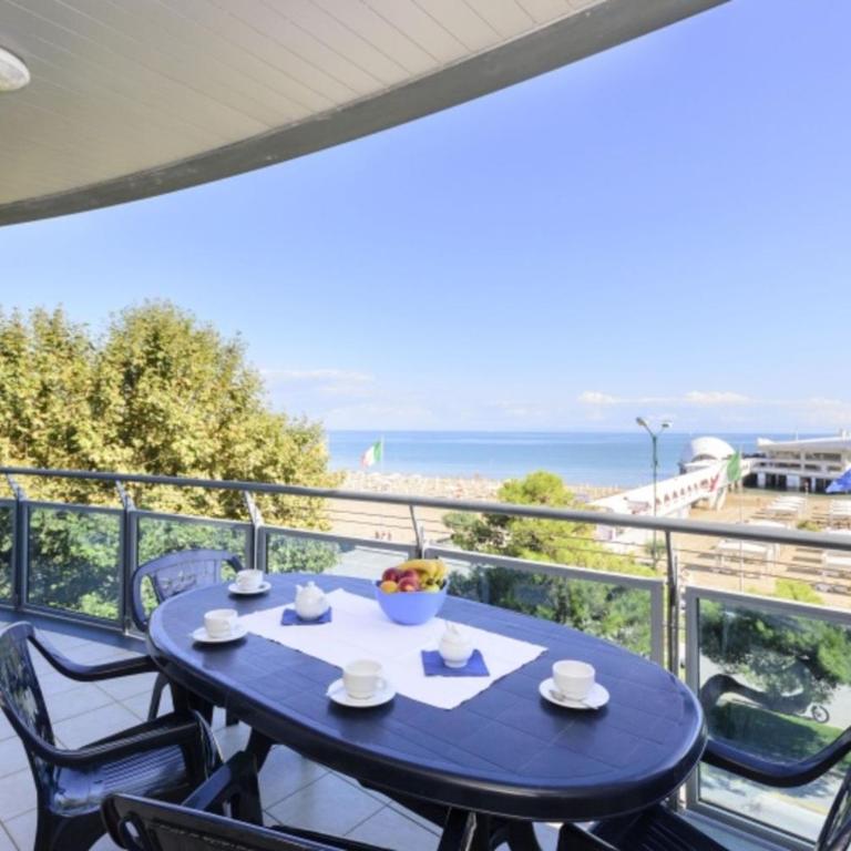 Lignano Sabbiadoro seafront stay - Apartment - 29