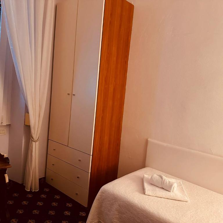 My Hotel Milano - Camera Singola Standard con Bagno in Comune - 4