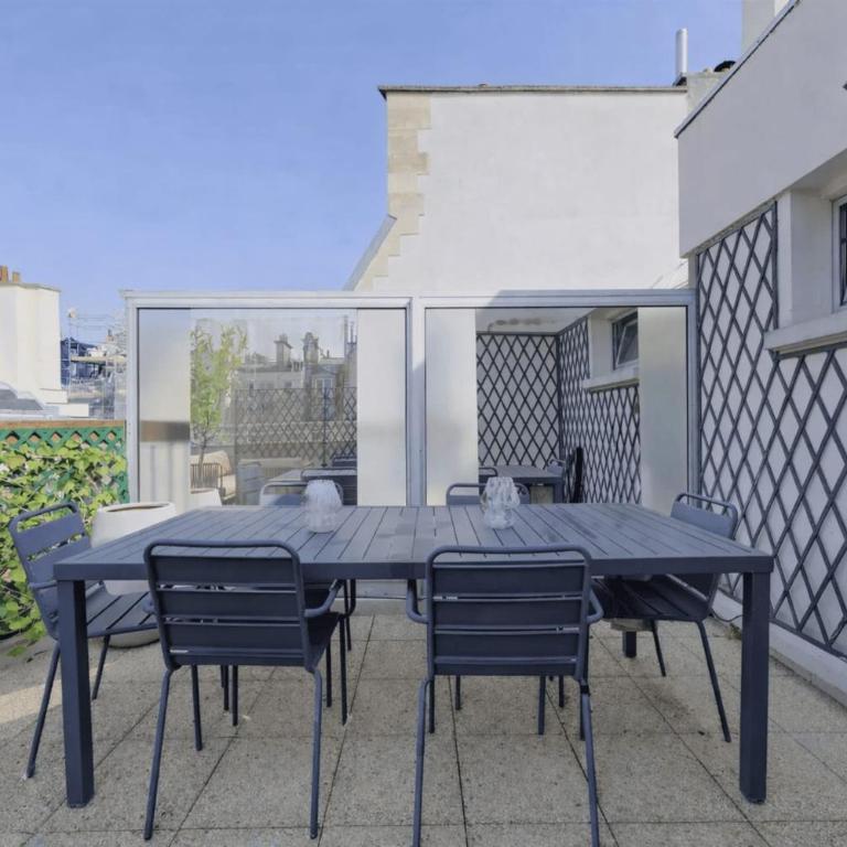Cocon avec vue sur la Tour Eiffel - Appartement - 18