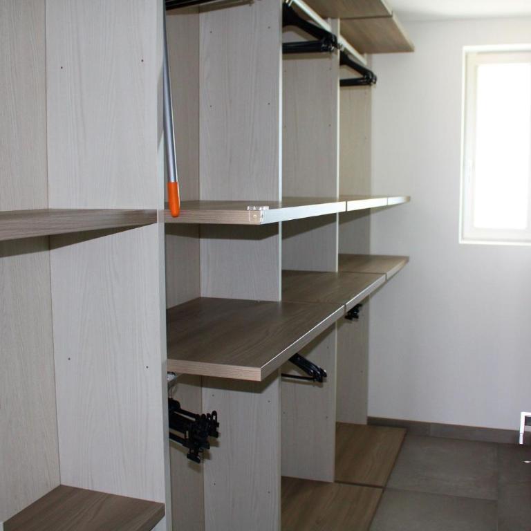 Modern flat with balcony - Appartamento - 15