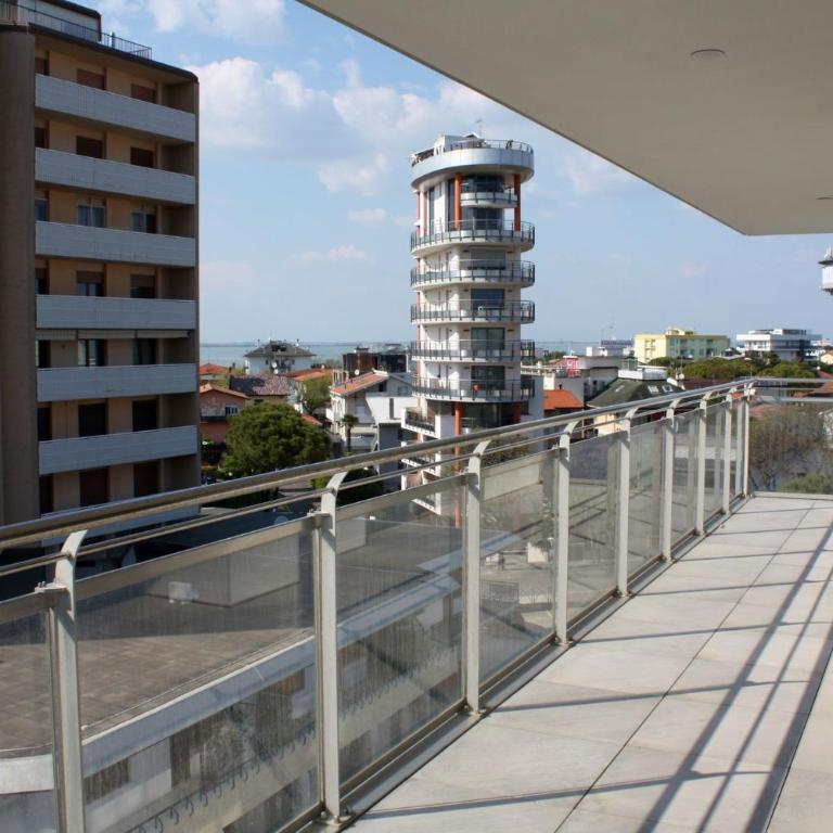 Lignano apartment with parking - Apartment - 22