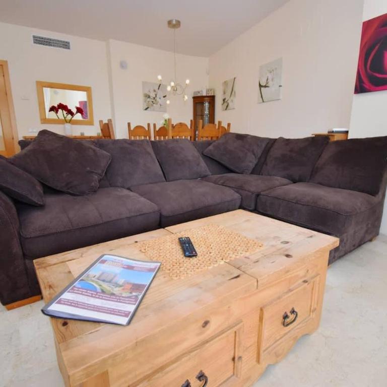 Beach 3br Pool Parking Sleeps 7 - Apartamento - 3