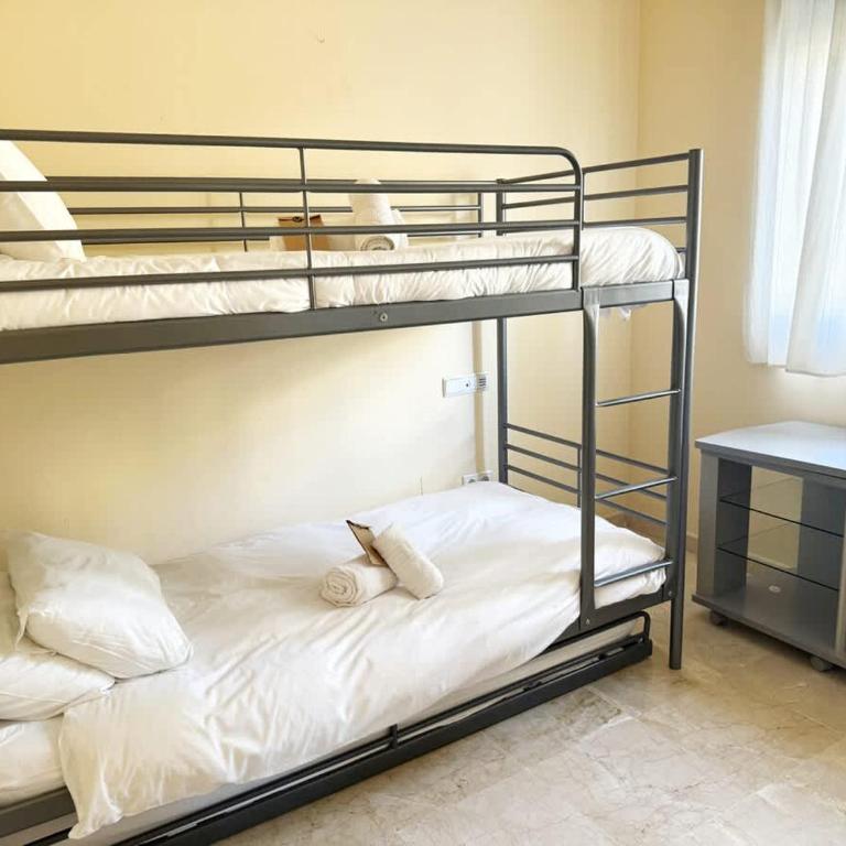 Beach 3br Pool Parking Sleeps 7 - Apartamento - 30