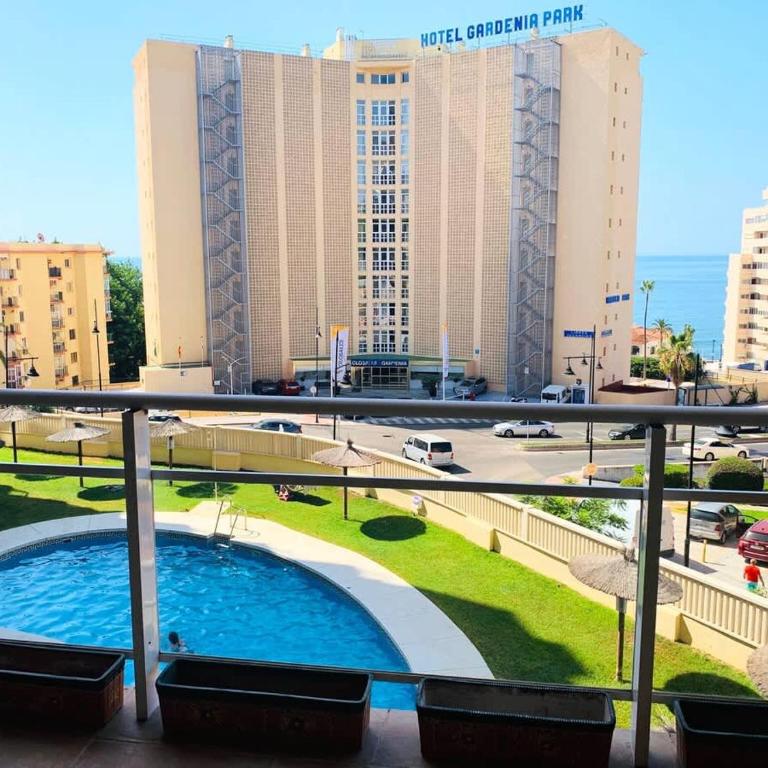 Beach 3br Pool Parking Sleeps 7 - Apartamento - 42