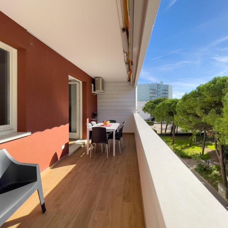 Modern seaside flat with spacious balcony - Appartamento - 14