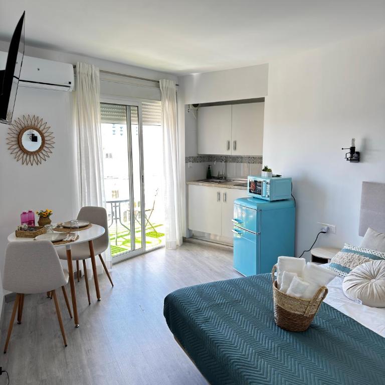 Estudio 1ª línea playa con Terraza vistas al mar- Piscinas y Parking Gratis-Benalmádena - Apartamento de 1 dormitorio - 28