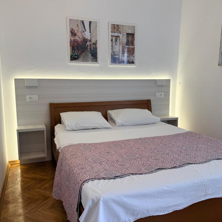 Apartment Lena, Budva Centar - Two-Bedroom Apartment - 5