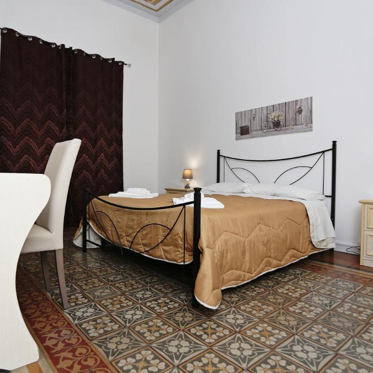 Rest and Go - Camera Tripla con Bagno Privato Esterno - 8