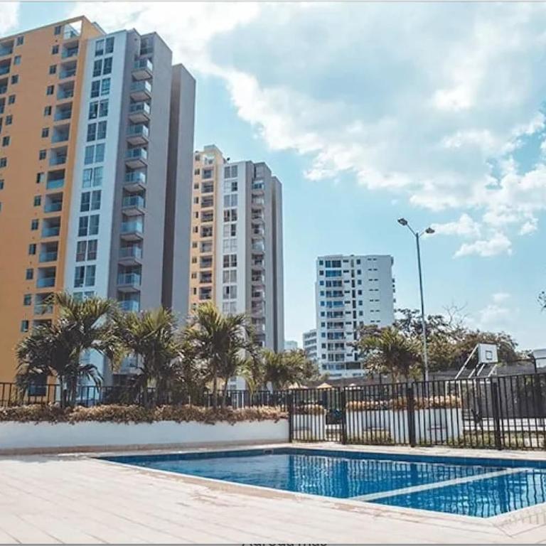 Apartamento amoblado alquiler sector La Floresta - Two-Bedroom Apartment - 1