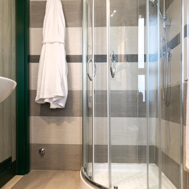 Executive Hotel Evolution - Spiaggia Inclusa - Camera Matrimoniale - 7