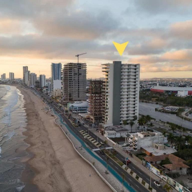 On the Malecón with ocean lagoon & pool - Apartment - 3