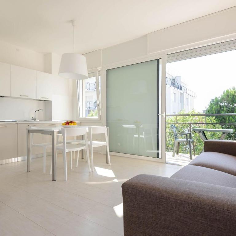 Beachside apartment in Lignano - Apartment - 10