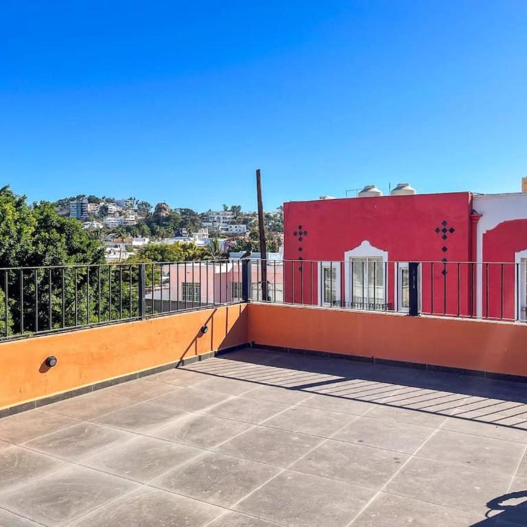 Apartment with large terrace in Historic Center - Apartamento - 3