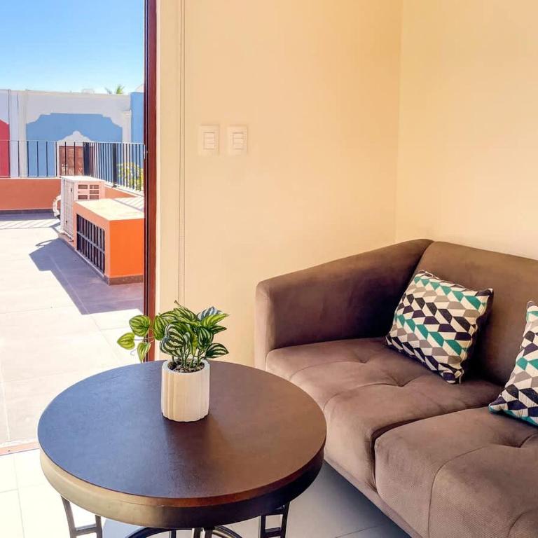 Apartment with large terrace in Historic Center - Apartamento - 1