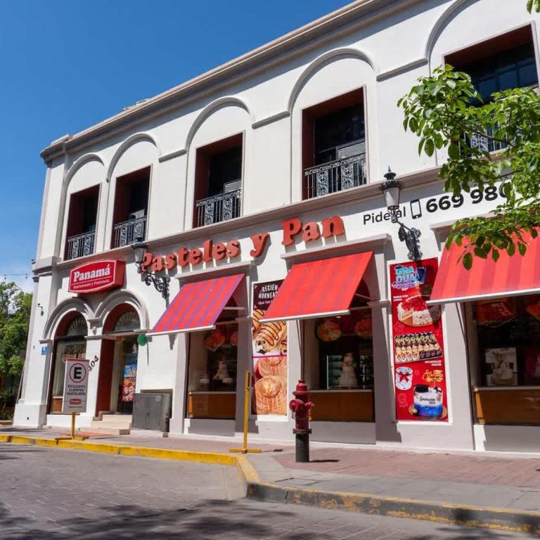 Apartment with large terrace in Historic Center - Apartamento - 8