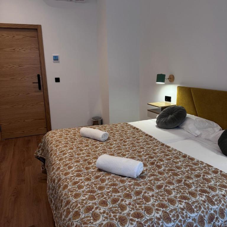La Banda Living Hostel - Habitación Doble con baño privado - 2 camas - 2