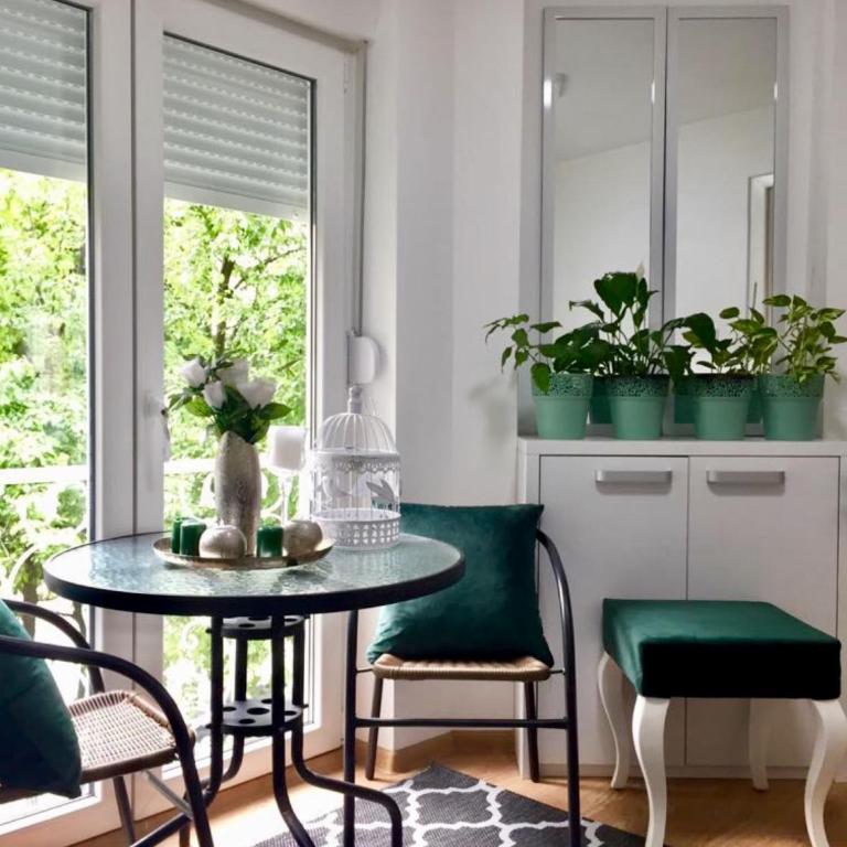 Apartment Center 400 m from National Theatre - Apartment - 1