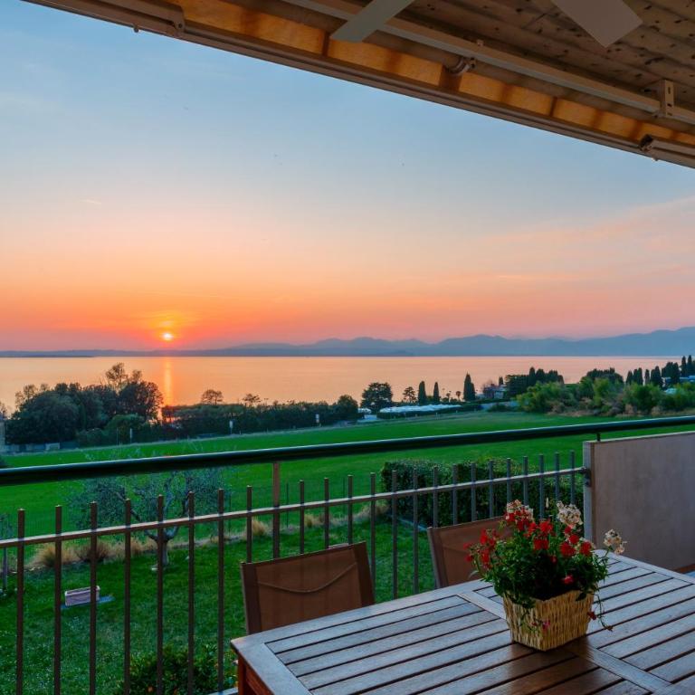 SOGNO VIEW - Regarda Travel - Appartamento con Vista Lago - 8