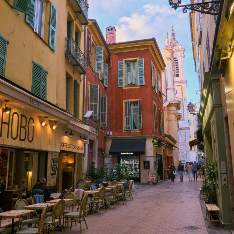Loft au cœur du Vieux-Nice, à 5 min de la plage - Appartement 1 Chambre - 15