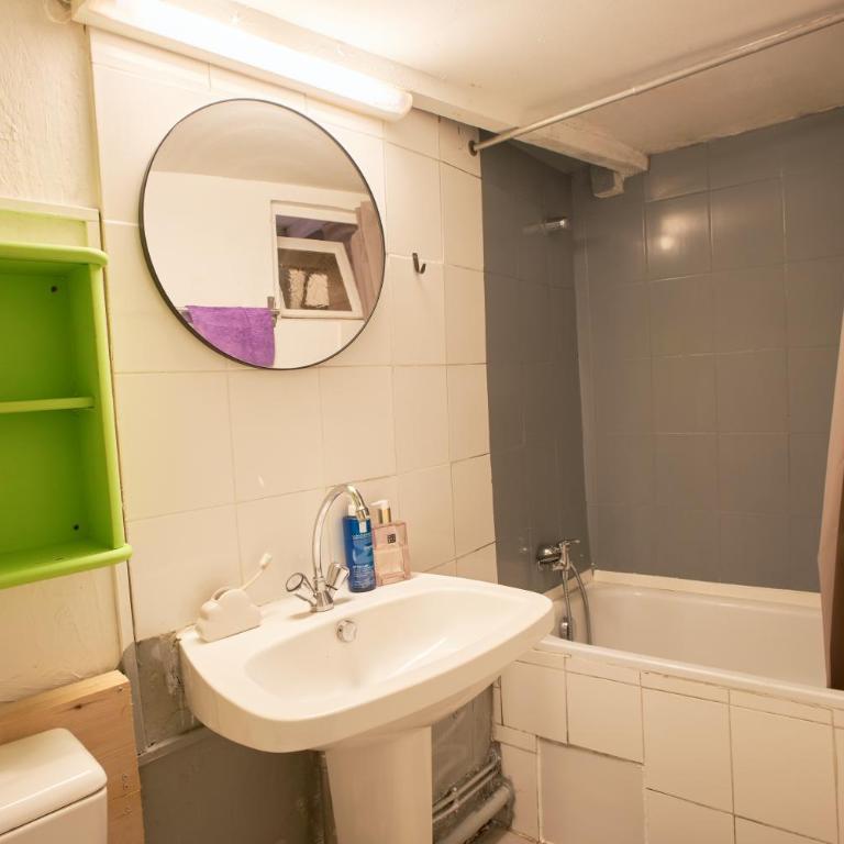 Loft au cœur du Vieux-Nice, à 5 min de la plage - Appartement 1 Chambre - 11