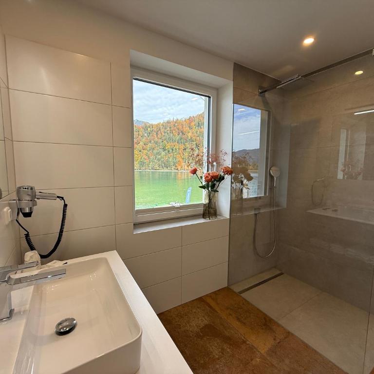 Seehotel Lilly - Suite mit Seeblick - 3
