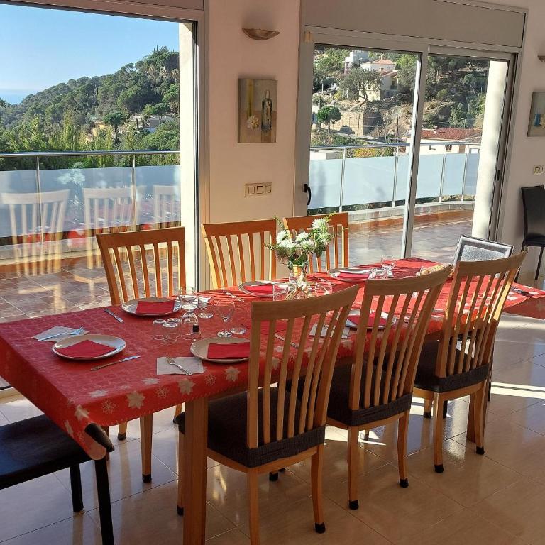 Holiday Villa privacy, pool, nature, with breathtaking view - Casa de 4 dormitorios - 8
