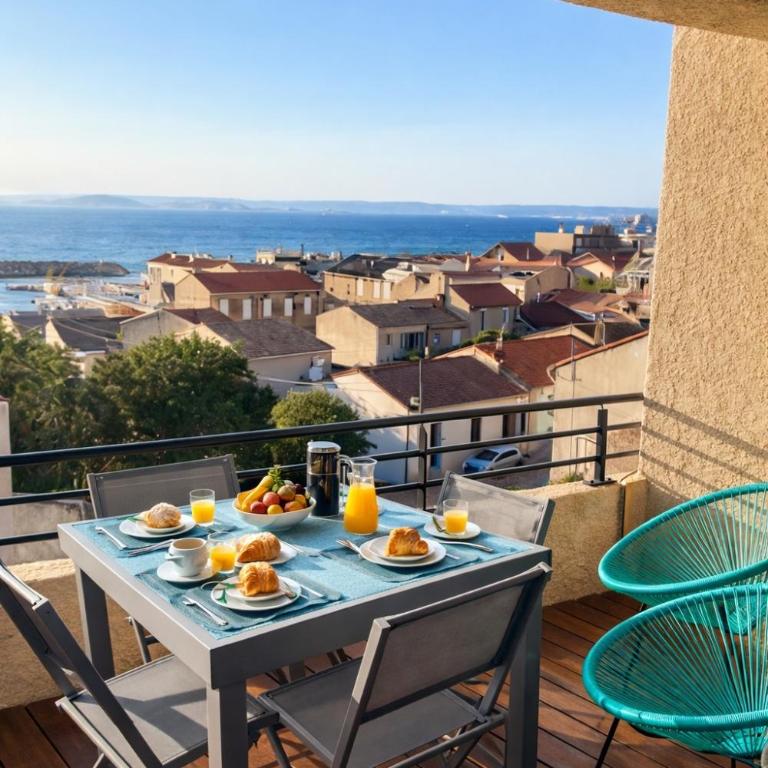 T3 Duplex Cosy , vue mer, terrasse, 5 min mer - Appartement 2 Chambres avec Terrasse et Vue sur la Mer - 2