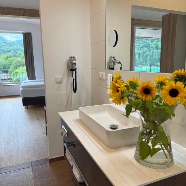 Seehotel Lilly - Superior Suite mit Seeblick - 5