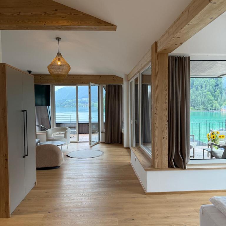 Seehotel Lilly - Superior Suite mit Seeblick - 2
