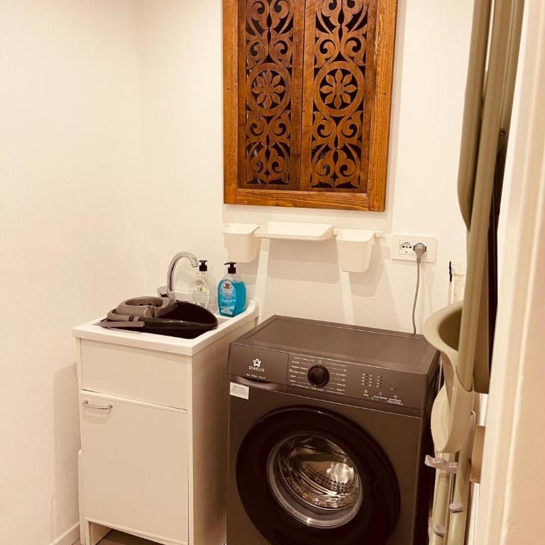 Casadeb Tribunale - Appartamento con 1 Camera da Letto - 19