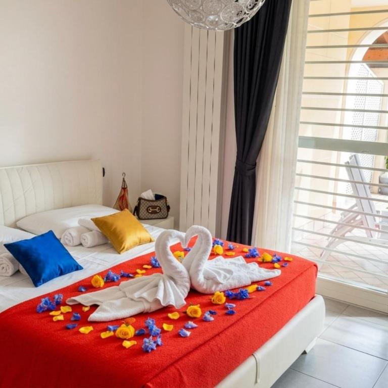 Bea's House, Restyling 2026 Sirmione with Private Garden and shared Pool DesenzanoLoft Official Partner Homes & Villas by Marriott Bonvoy - Appartamento con Vista Piscina - 22