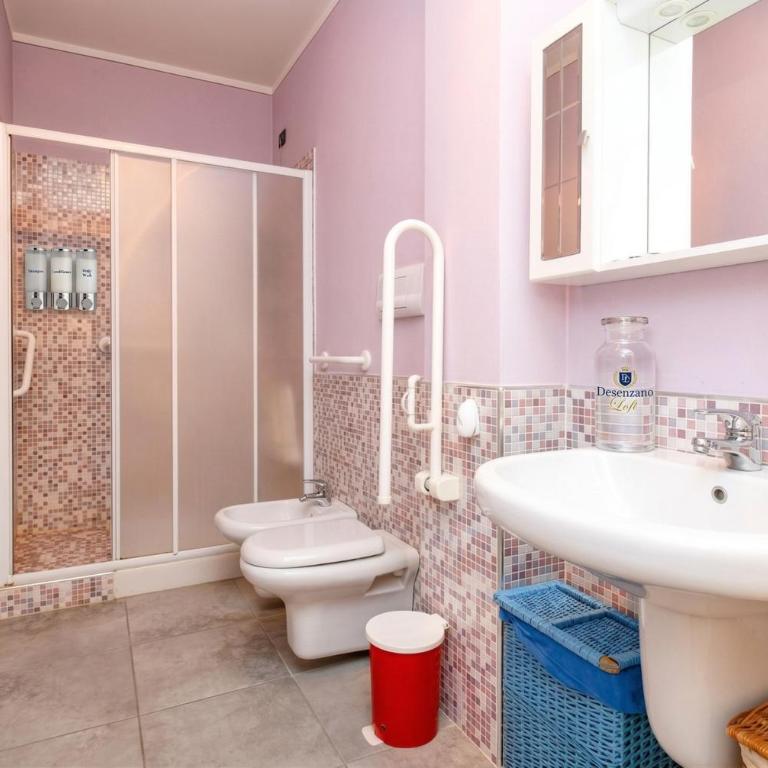 Bea's House, Restyling 2026 Sirmione with Private Garden and shared Pool DesenzanoLoft Official Partner Homes & Villas by Marriott Bonvoy - Appartamento con Vista Piscina - 26