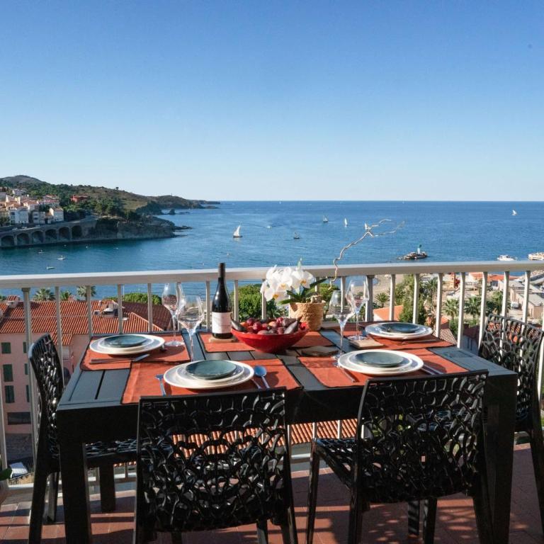 Vue Panoramique Exceptionnelle Mer, Montagne et Village l T2 Luxueux - Apartamento de 1 dormitorio - 13
