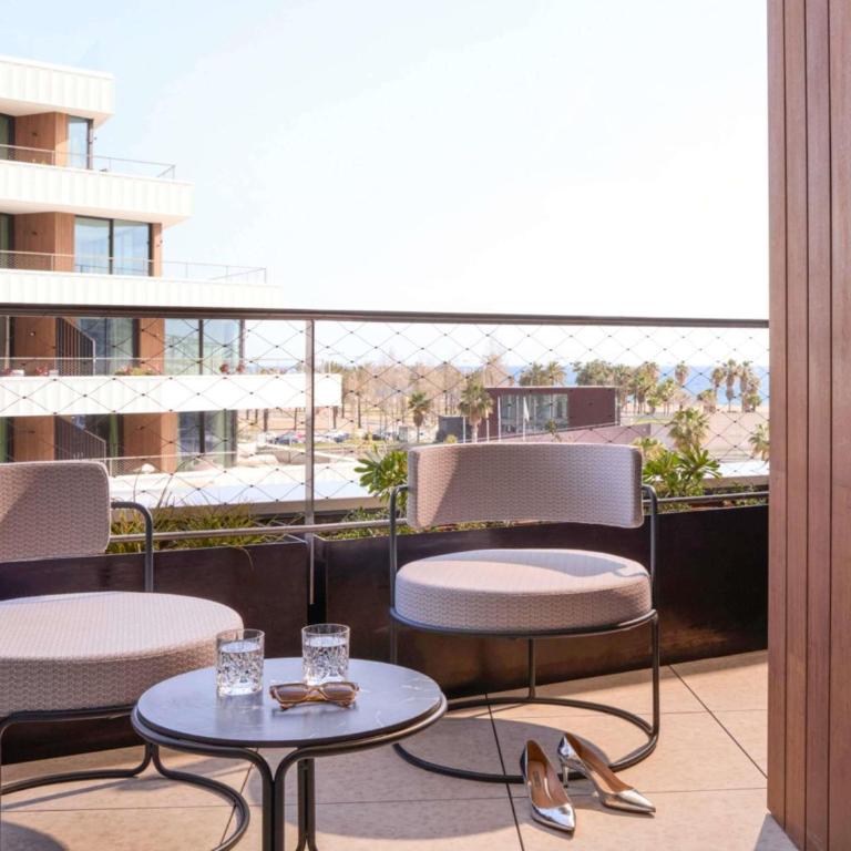 SLS Barcelona - King Room with Terrace - Captivate - 5