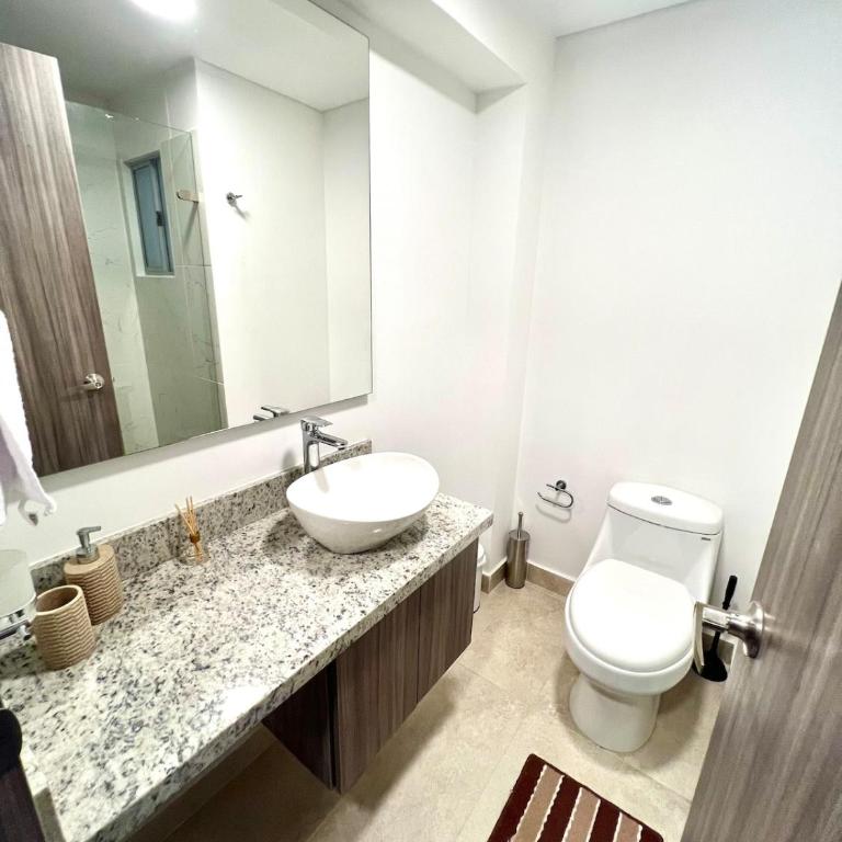 Estilo y descanso en la mejor zona de Cartagena - Two-Bedroom Apartment - 3