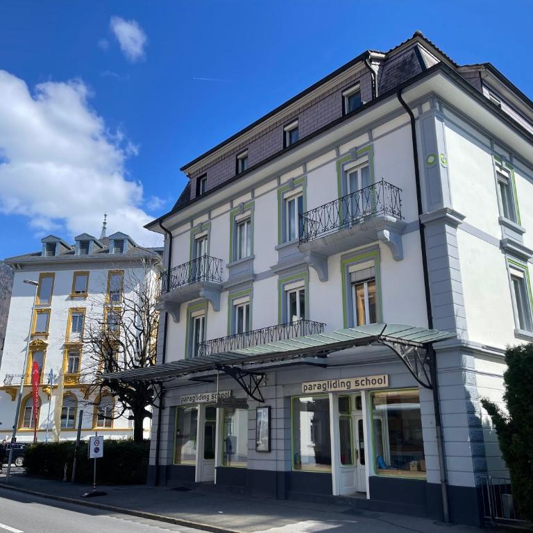 West Center 4 Bed Free Parking WiFi - Apartment mit 3 Schlafzimmern - 2