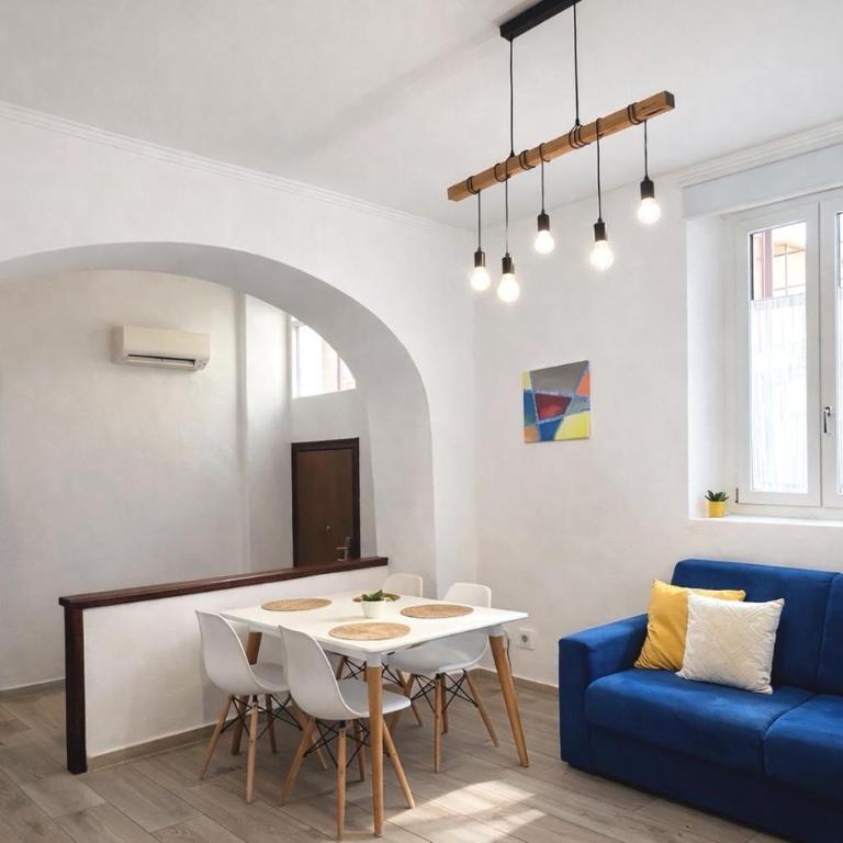 La casa di Ale nel centro storico di Cagliari - Casa Vacanze - 6