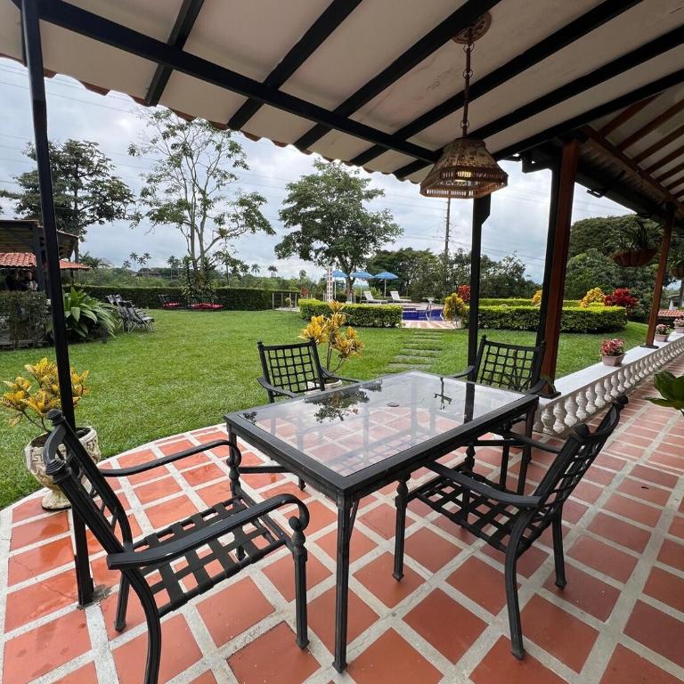 Finca Premium en el Eje Cafetero - Villa - 6