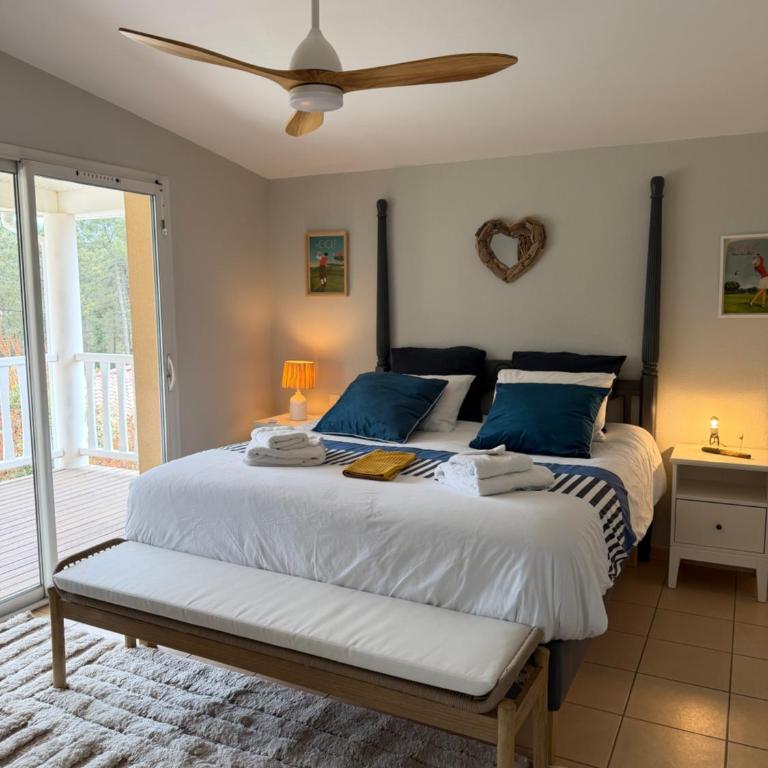Villa Luxe piscine chauffée, 4 chambres, surplombant le golf entre océan & lac Plage à 5 min - Villa - 59