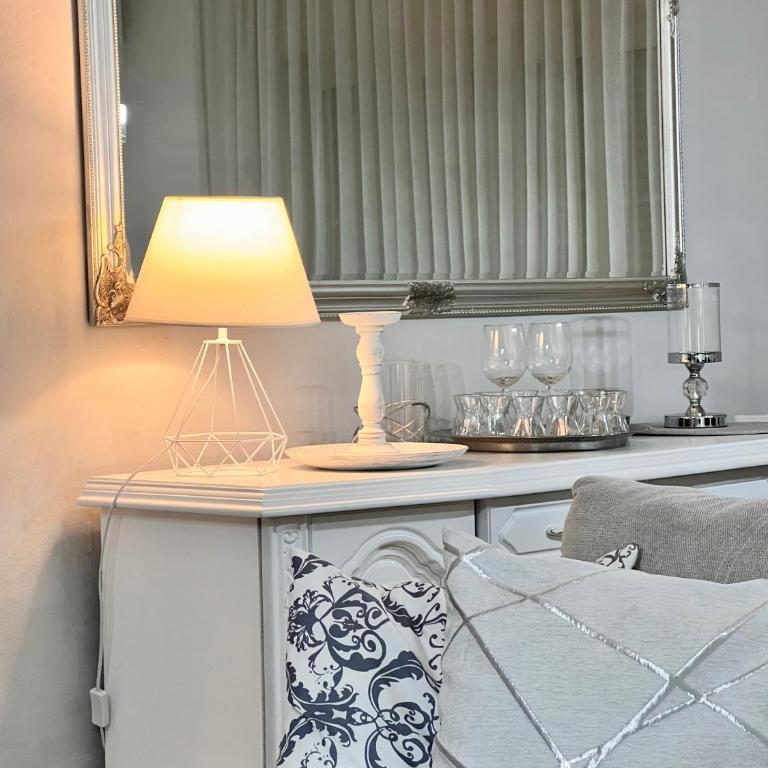 Entire House with THE BEST View and Garage - Vila sa Pogledom na Vrt - 31